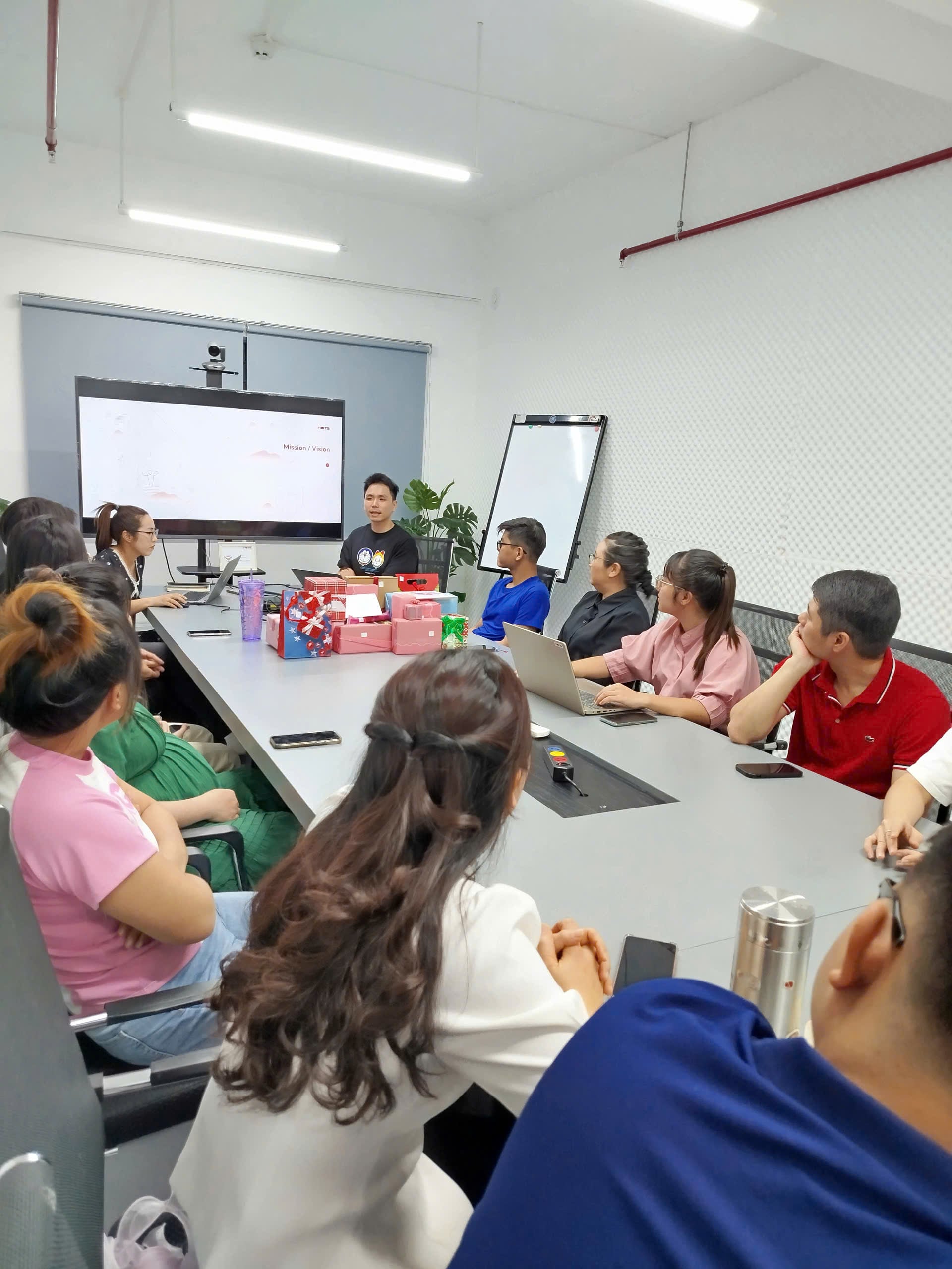Hình ảnh Helmsman Quality & Technology Services Co., Ltd. 2